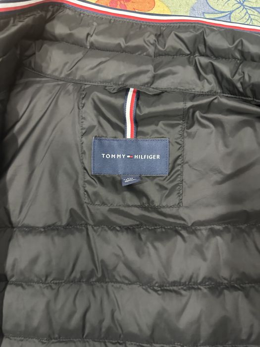 Безоукавка Tommi Hilfiger