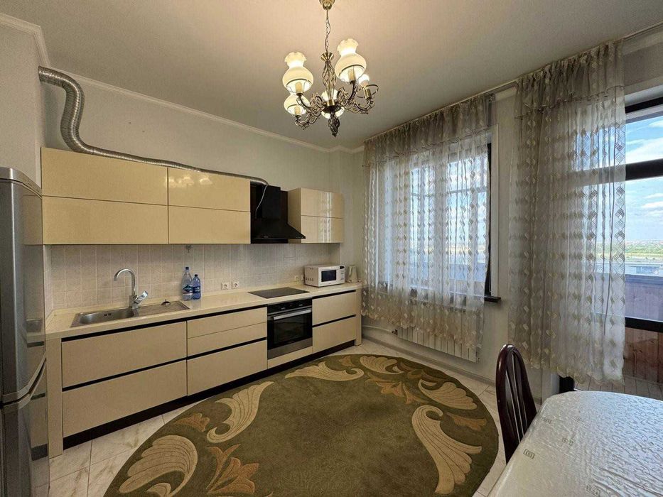 Продаётся 2-комнатная Парк Резидентс