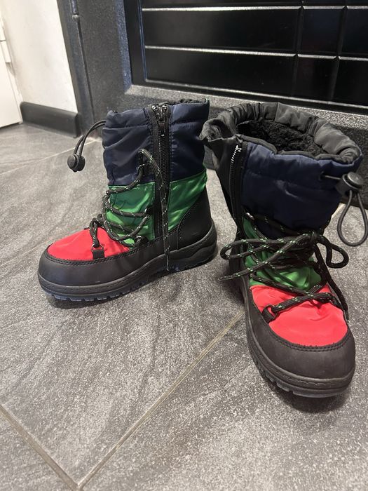 Зимни ботушки за малък господин