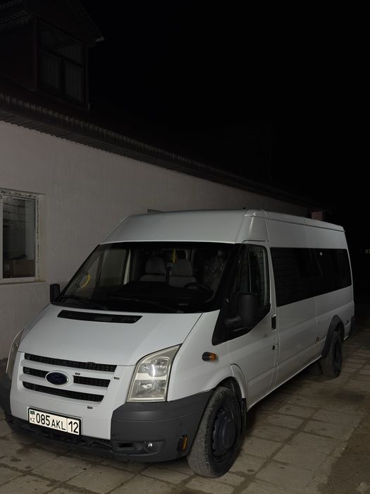 Ford Transit 2.4 дизель