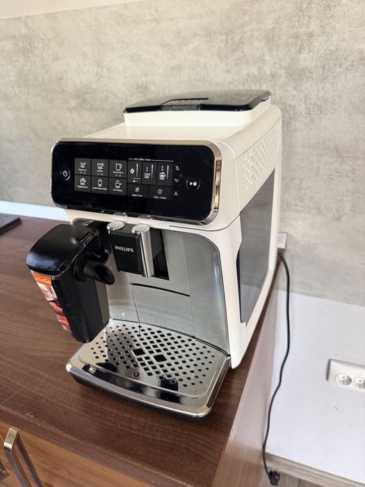 Espresor eexpresor aparat de cafea Philips EP seria 3200 Garantie 6 luni