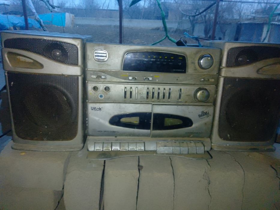 Antiklovar kasetali radyo