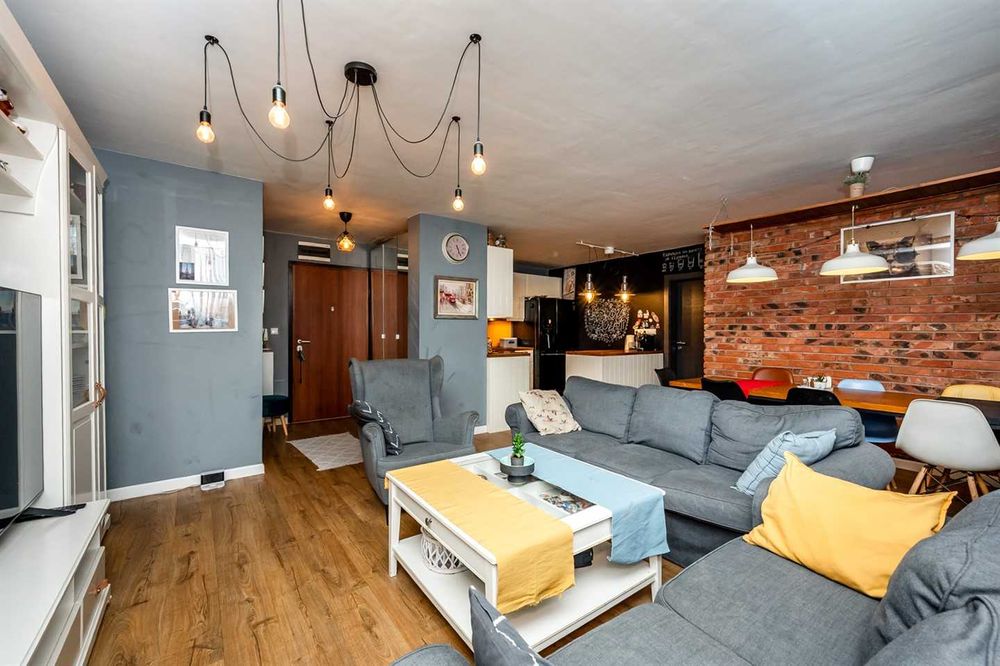 Многостаен апартамент, напълно обзаведен, до бъдеща метростанция