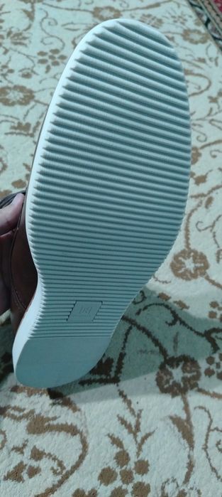 47 размер обув сотилади