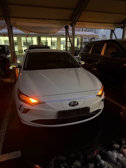 Hyndai Lafesta elekro 500 zapas hod 2021 yil