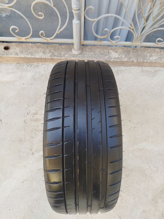 225 40 R19 Shina Michelin 1 dona