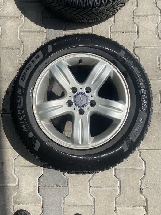Джанти за Mercedes 16 цола, 7.5J, et45 със зимни гуми Michelin Alpin 6 dot 1922