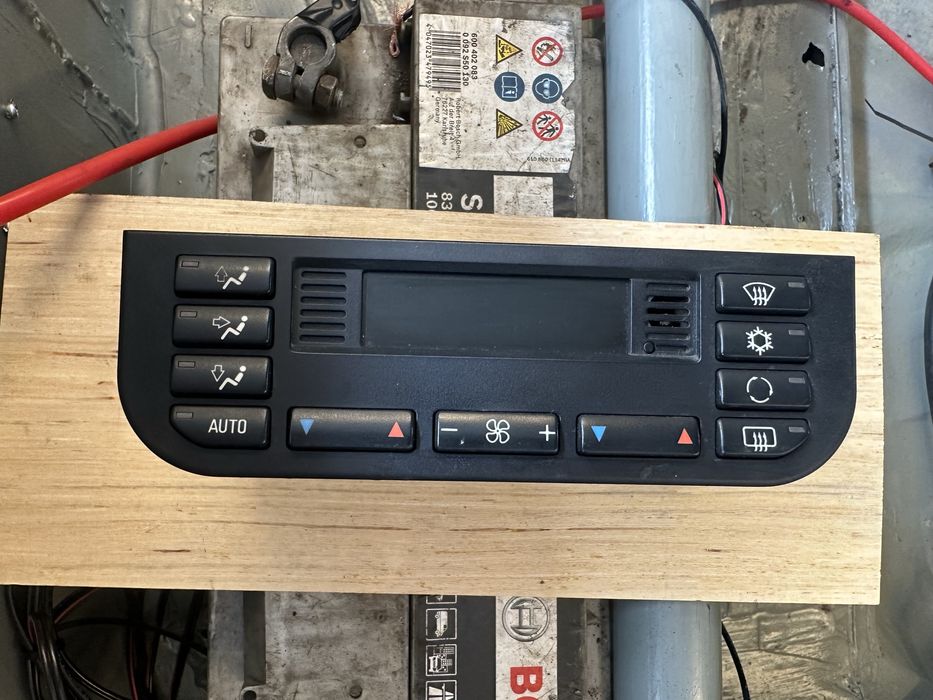 Продавам тунинг, малко редки и retrofit части bmw e36