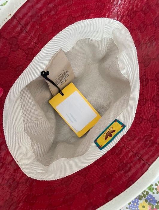 Șapcă Gucci nouă cu etichetă