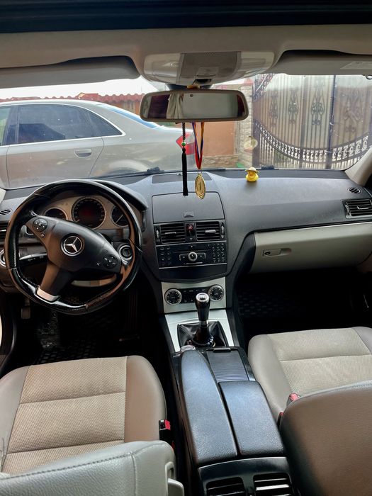 vand mercedes c 220