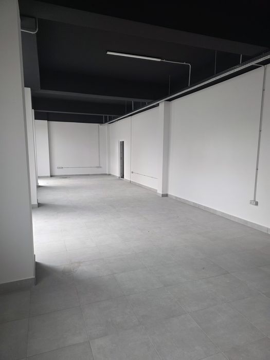 Închiriez Spațiu Comercial 170 mp