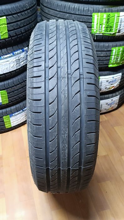235/65R17   GOLDEN  CROWN