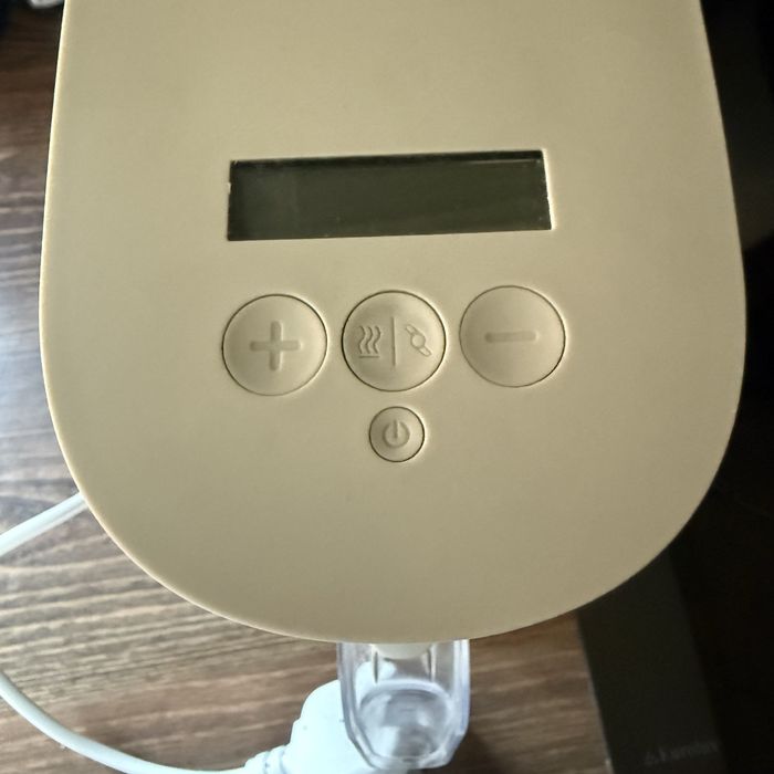 TOMMEE TIPPEE Уред за готвене на пара и блендер QUICK COOK