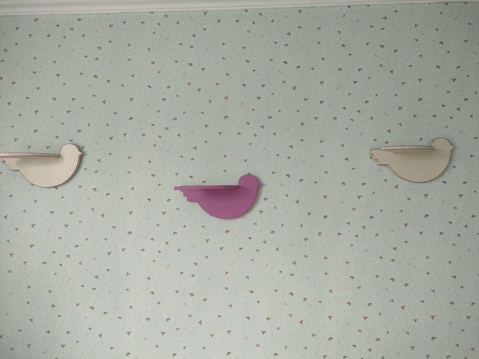 Продам полочки птички 3 шт.