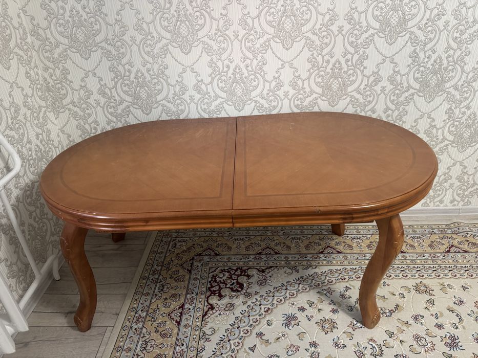 Продается стол раздвижной