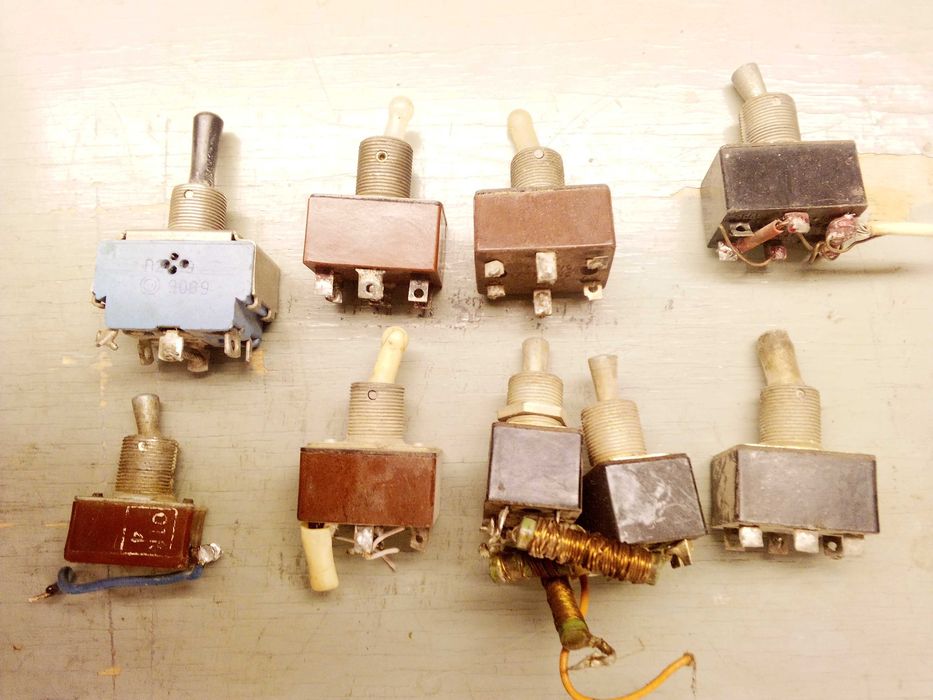 продам тумблеры ссср