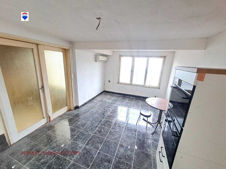 Продава се Къща в с. Щръклево, Област Русе - 144 кв.м за 680 €/кв.м - Снимка #7