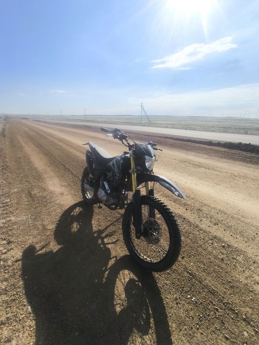 Продам эндуро мотоцикл SYCMCC MO 250
