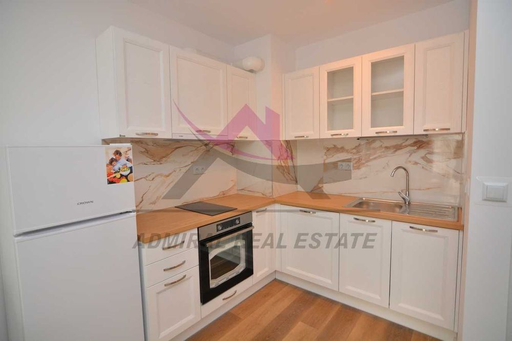 Дава се под наем Двустаен апартамент в Варна, Кайсиева градина - 67 кв.м за 500 € - Снимка #1