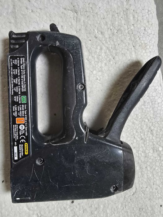 Ръчен такер Stanley