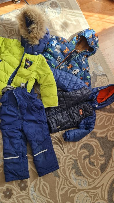 Продам детскую одежду