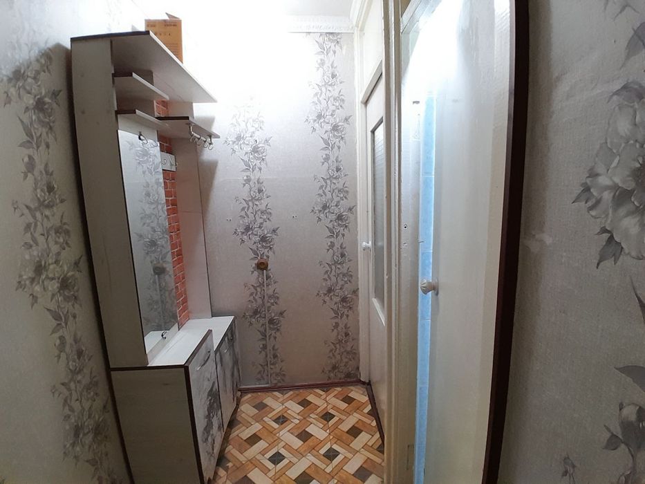 Kirgili Yuksalish maktabini yonida kvartira oilaga ijaraga beriladi