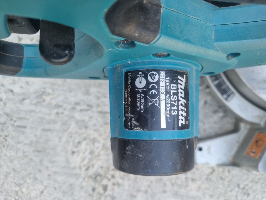 Circular stationar Makita BLS 713