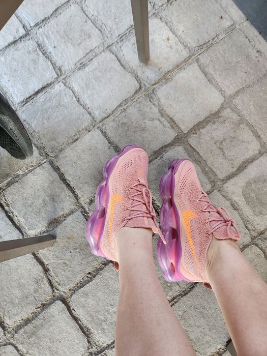 Nike маратонки, носени много малко!