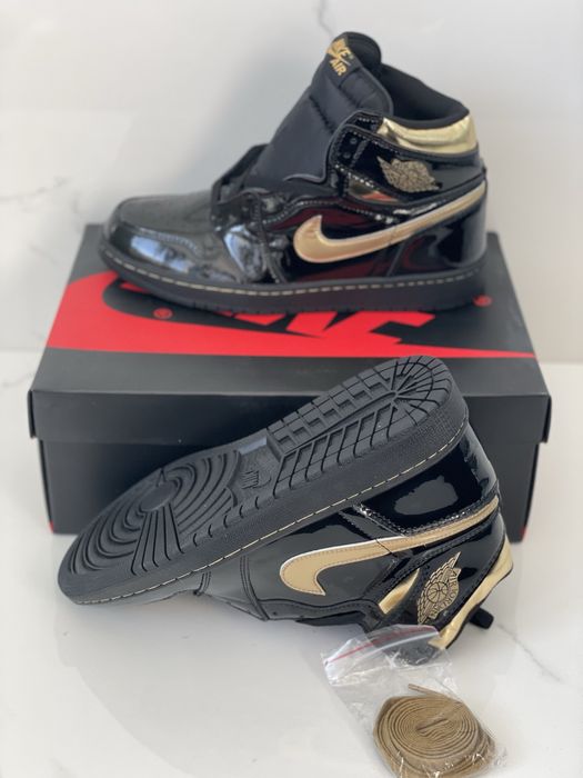 Air Jordan 1 Retro Black Metallic Gold Full Box VerificareColet 36-45