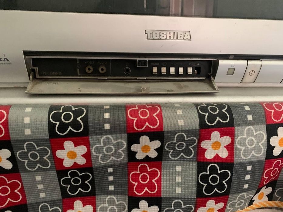 Продам телевизор Toshiba