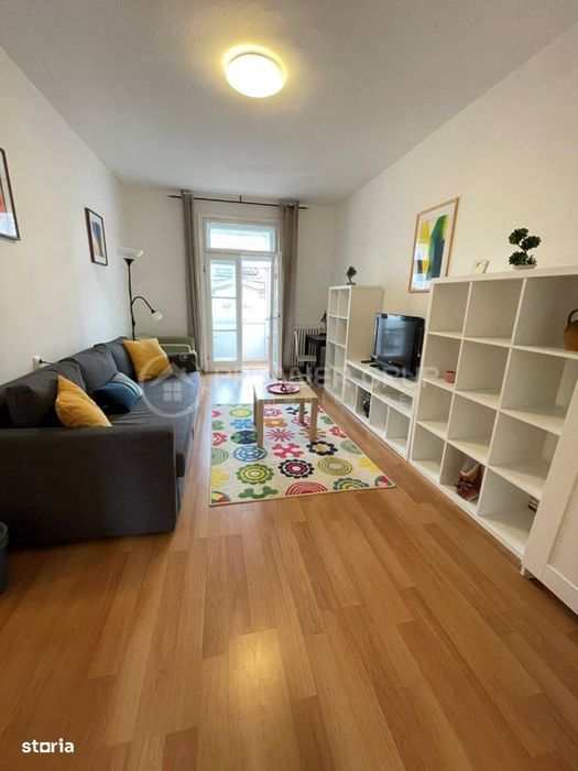 Piata Unirii! Etaj 2! Apartament 2 camere 55mp decomandat, centrala