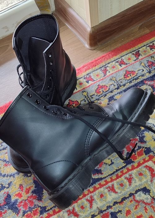 Dr Martens 1460 Mono black vegan leather