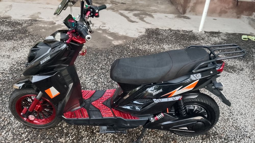 Redline sotiladi Holati yaxshi