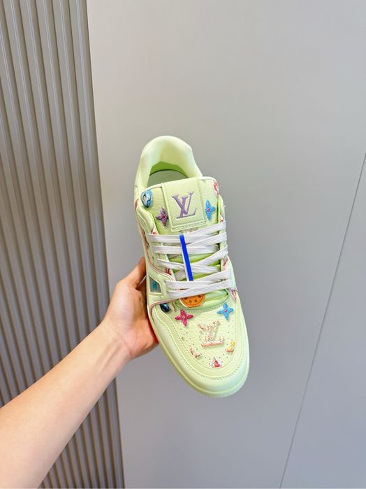 Adidasi Louis Vuitton , calitate premium , pe comanda , noi , 43