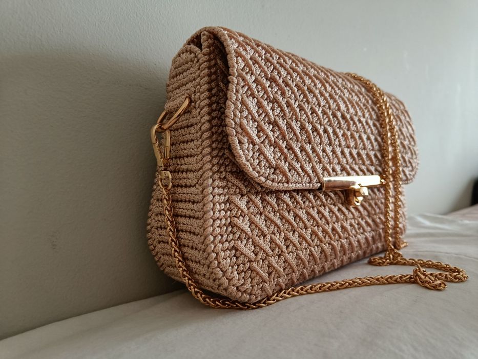 Geanta "Ca dar handmade"