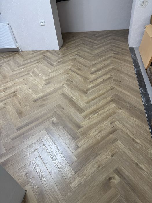 Tarket laminat po’l xizmati.