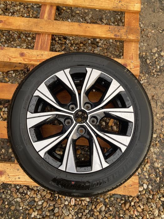 Janta noua cu anvelopa vara noua 195 55 R16 Renault Zoe originala