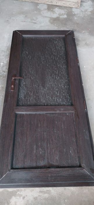 пластик есік сатылады