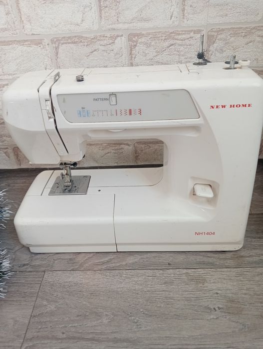 Машинка швейная машинка