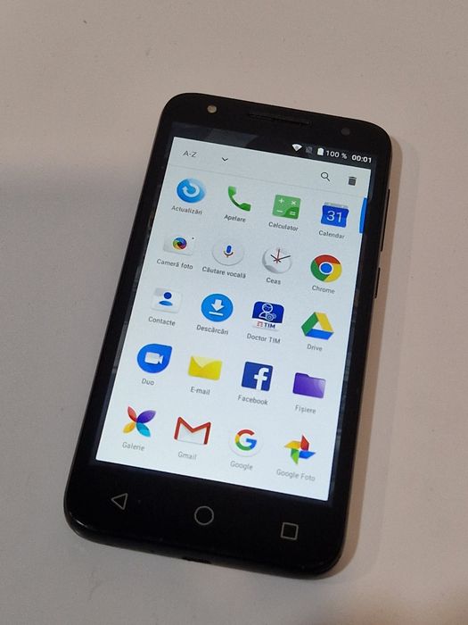 Telefon cu touchscreen perfect funcțional