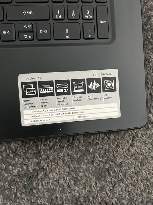 Laptop acer aspire e 17