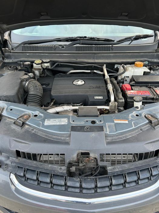 Fuzetă stânga față Opel Antara 2.2 cdti 4x4  2011
