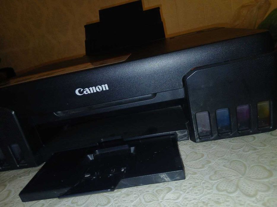 Canon Pixma G540.  Rangli printer sotiladi