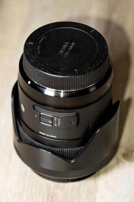 Обектив Sigma 35mm f1.4 DG Art за Canon EF + докинг станция UD-01