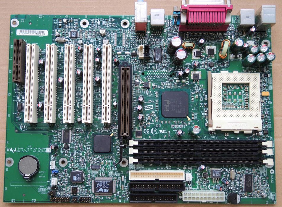 Intel D815EPE2U Intel i815EP Socket 370 Tualatin Support Testat