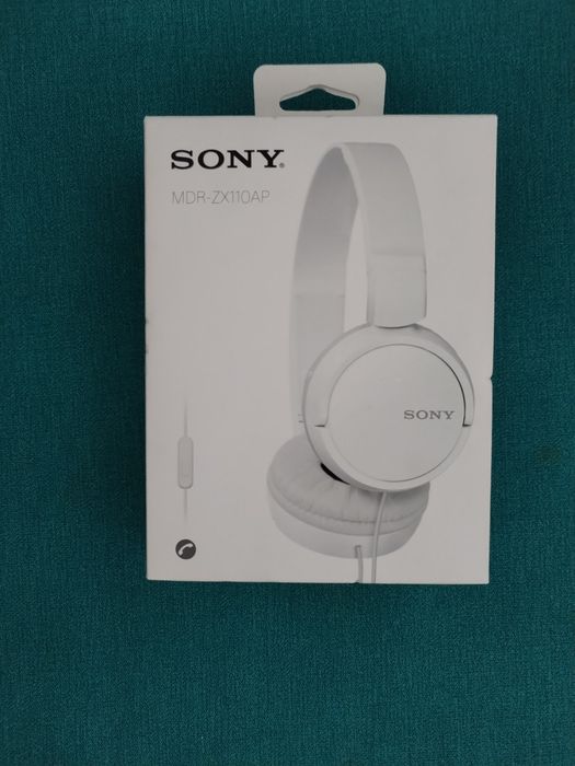 Căști Sony sigilate