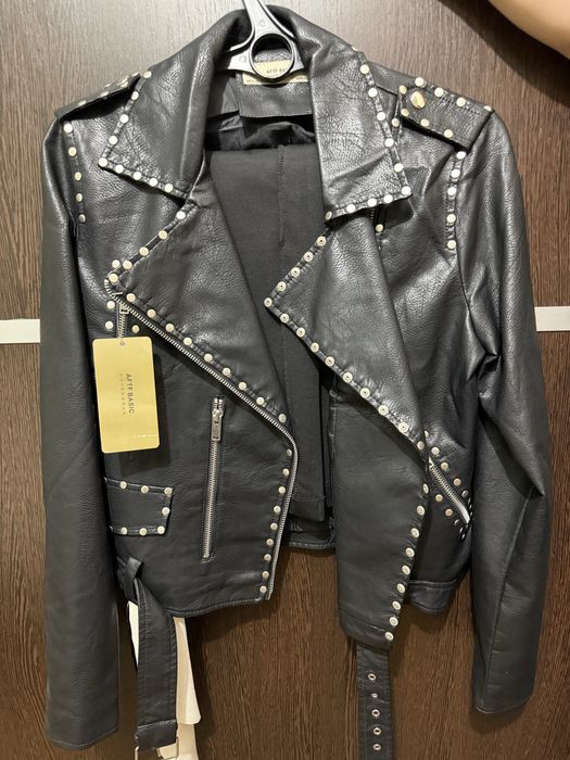 Коженая. куртка