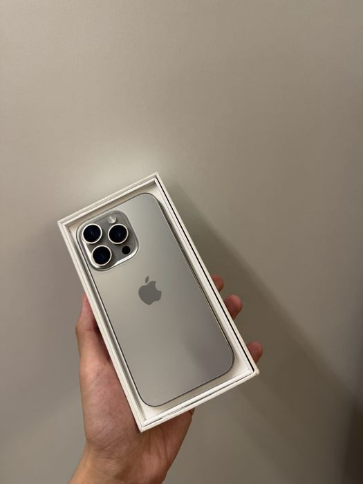 iPhone 15 pro 256 Gb / Айфон 15 про 256 ГБ