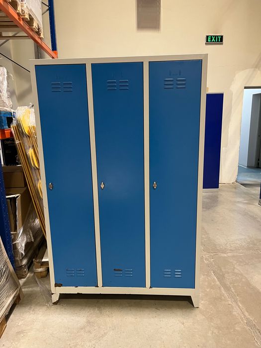 Шкафове за съблекалня