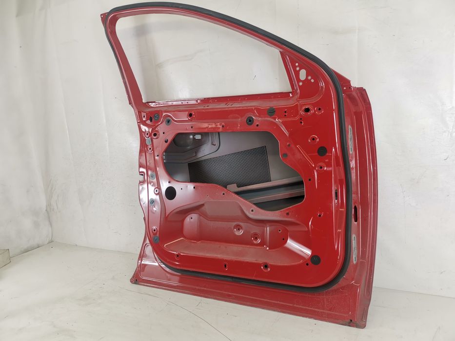 Лява задна врата Ягуар / Jaguar F-Pace 1 Оригинална, в добро състояние